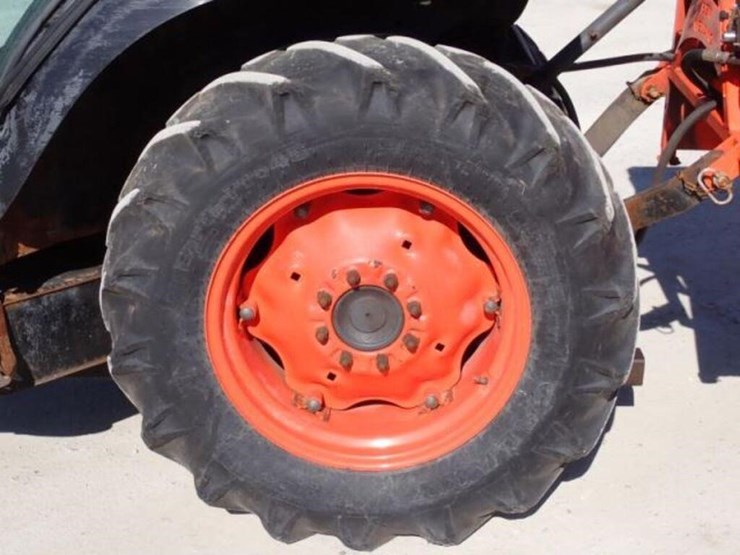 kubota-m7040d-image-56