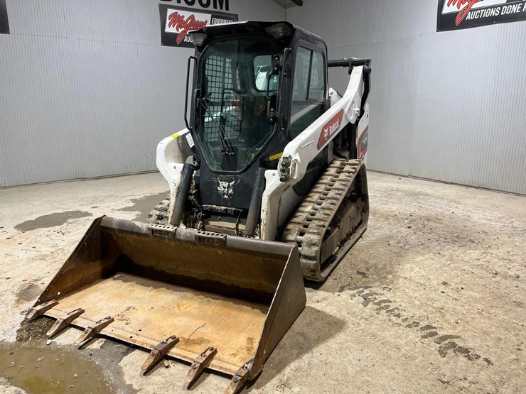 2022-bobcat-t64-image-2