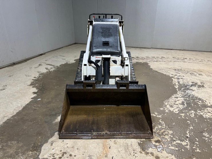 2019-bobcat-mt85-image-8