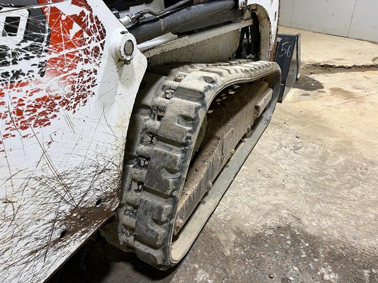2023-bobcat-t450-image-19