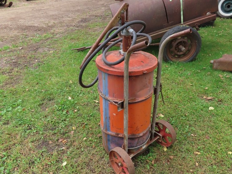 gulf-oil-caddy-on-cart-image-2