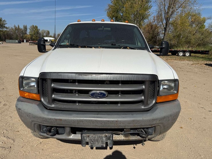 2000-ford-f350-image-9