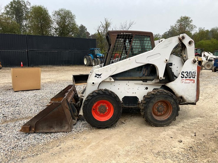 2008-bobcat-s300-image-2