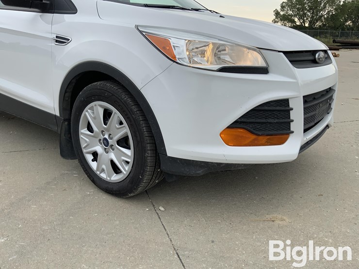 2014-ford-escape-image-19