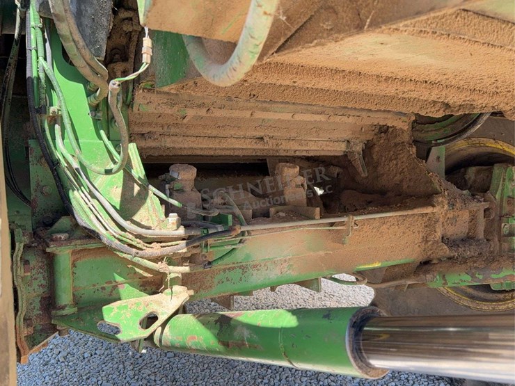 john-deere-4425-image-16