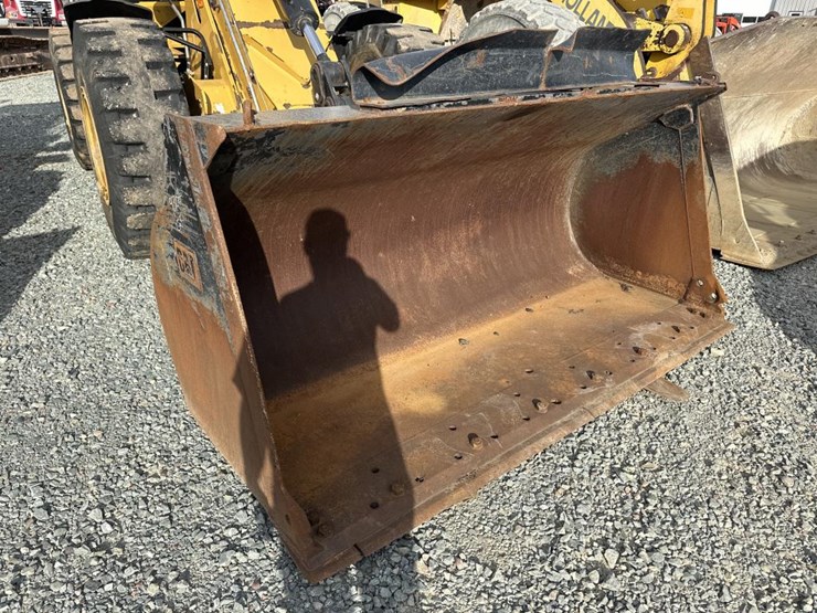 caterpillar-930h-image-1