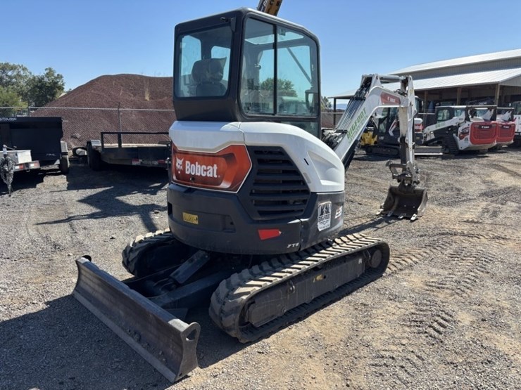 2022-bobcat-e35i-image-5