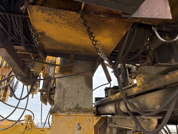 #1415-•-gomaco-gt3600-curb-machine-image-82