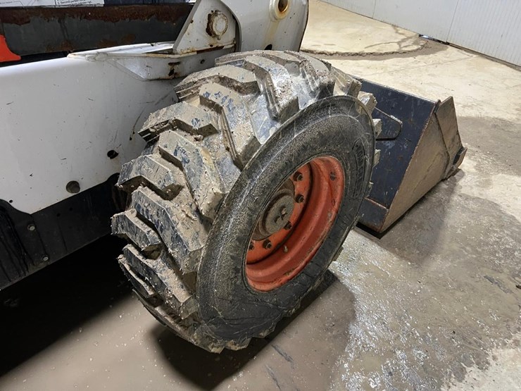 2021-bobcat-s850-image-16