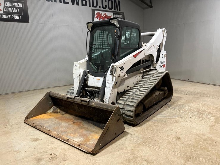 2017-bobcat-t870-image-2