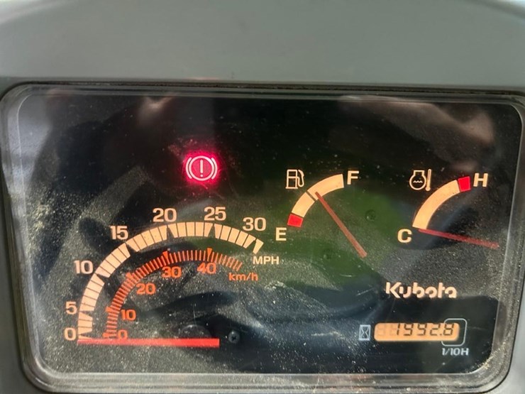 kubota-rtv1100-image-17