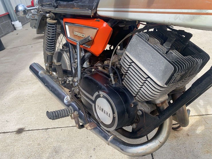 1971-yahmaha-r350-motorcycle-image-14