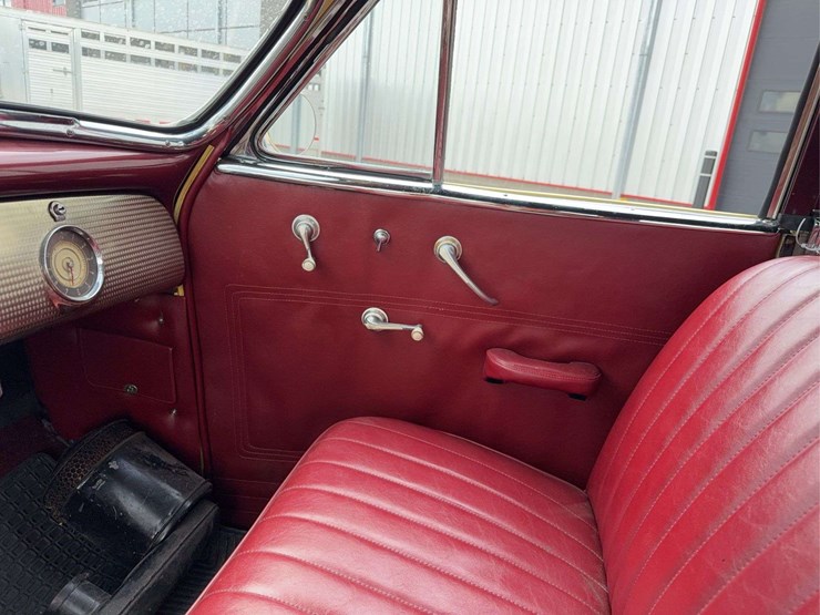 1940-buick-super-8-phaeton-image-25