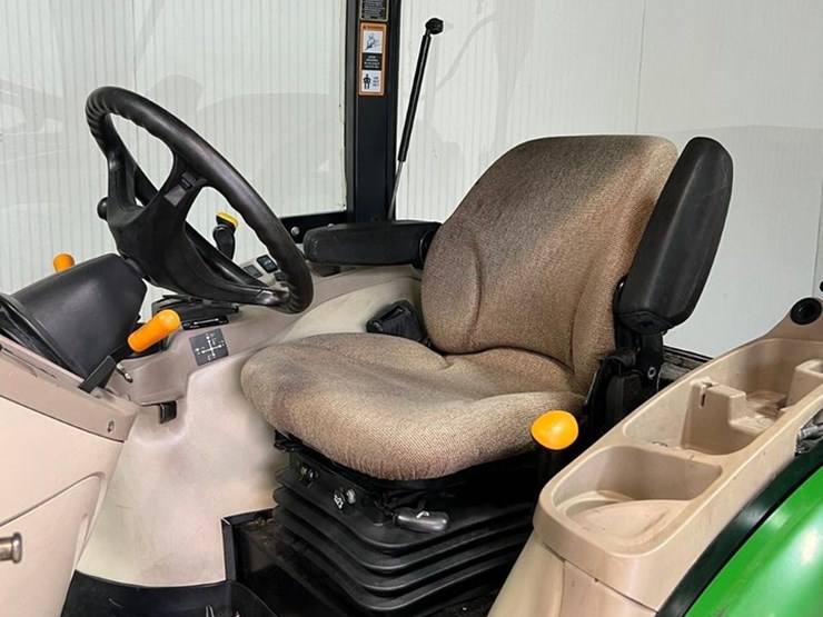 john-deere-3720-image-21