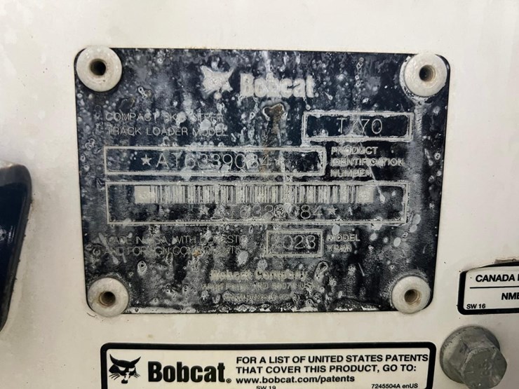 2023-bobcat-t770-image-33