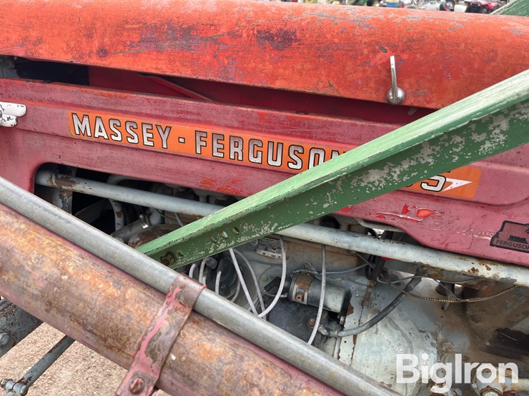 1963-massey-ferguson-65-image-14