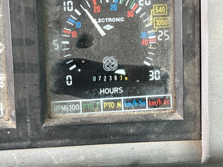 agco-allis-8610-image-25