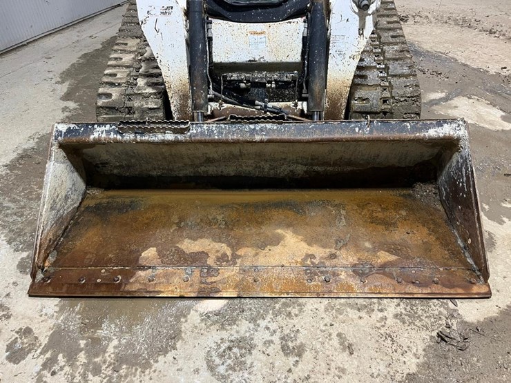 2019-bobcat-t870-image-9