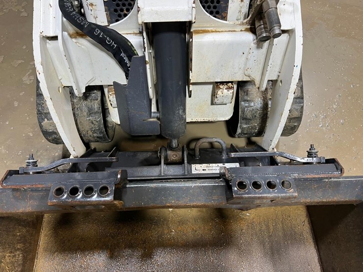 2019-bobcat-mt85-image-10