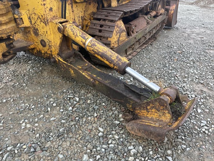 john-deere-350-image-35