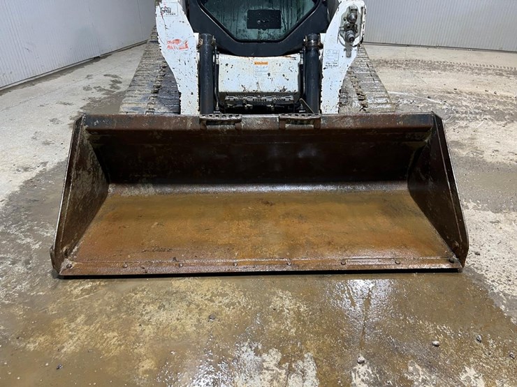 2015-bobcat-t770-image-9