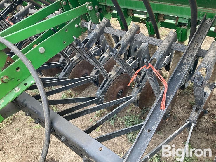 john-deere-450-image-18