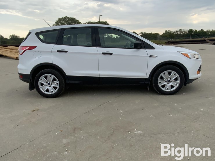 2014-ford-escape-image-4