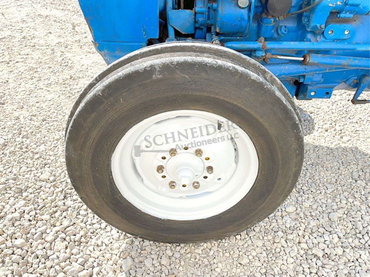 ford-3400-image-11