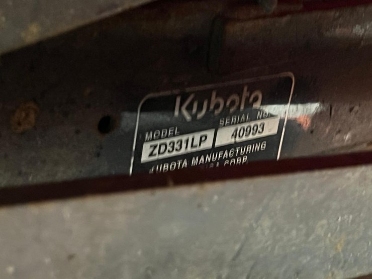 2014-kubota-zd331-image-20