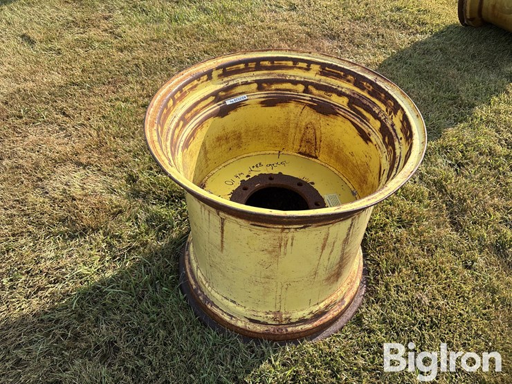 john-deere-25-image-6