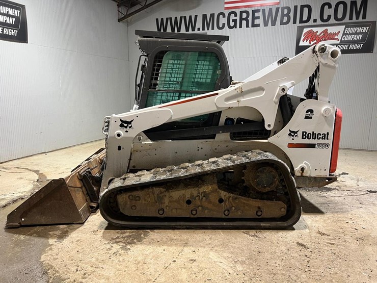 2016-bobcat-t870-image-3