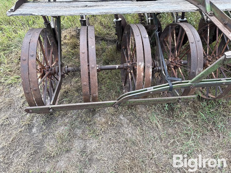 john-deere-14-image-18