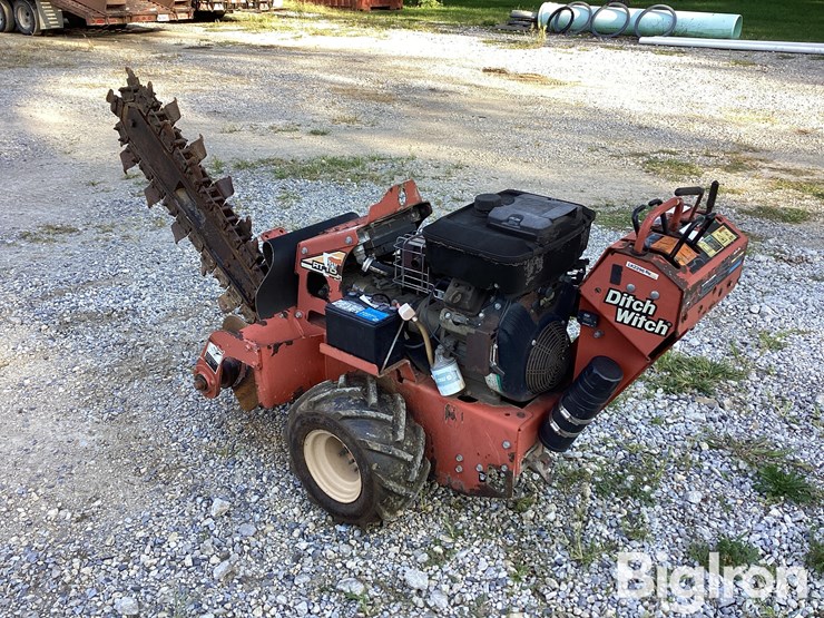2012-ditch-witch-rt16-image-7
