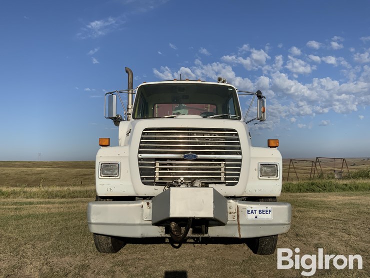 1993-ford-ln8000-image-2