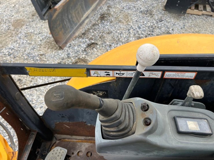 jcb-8032-image-28