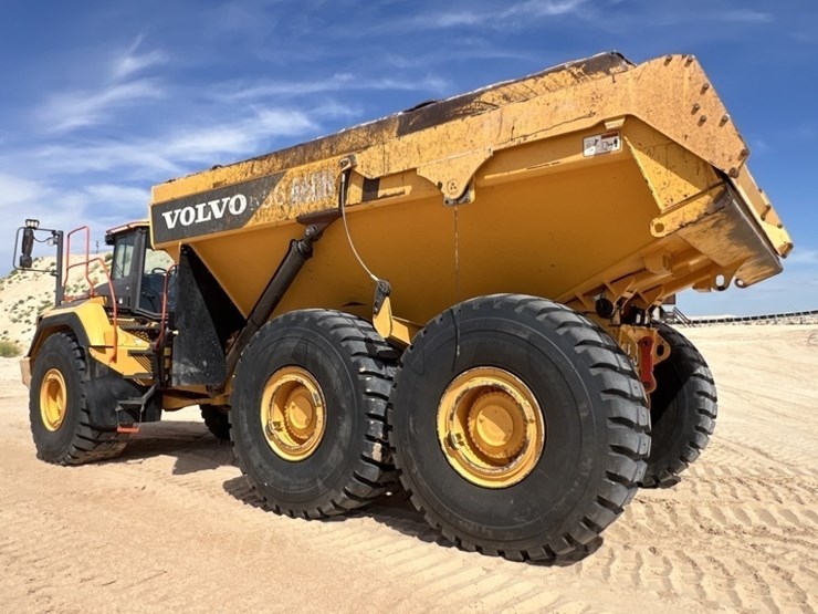 2020-volvo-a60h-image-3