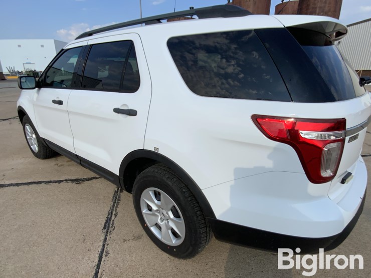 2013-ford-explorer-image-10