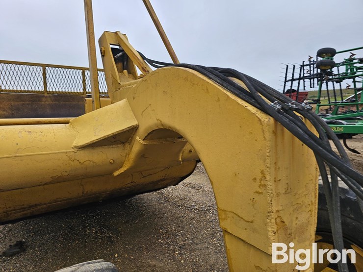 caterpillar-60-image-18