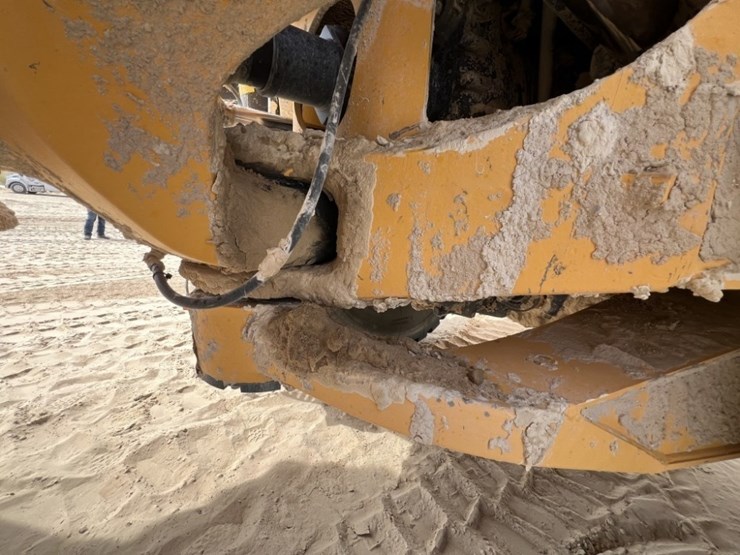 2021-volvo-a60h-image-26