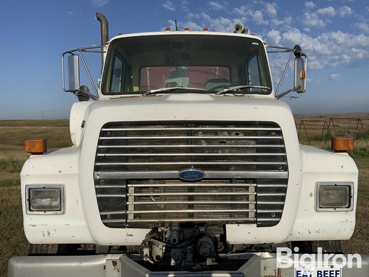 1993-ford-ln8000-image-10
