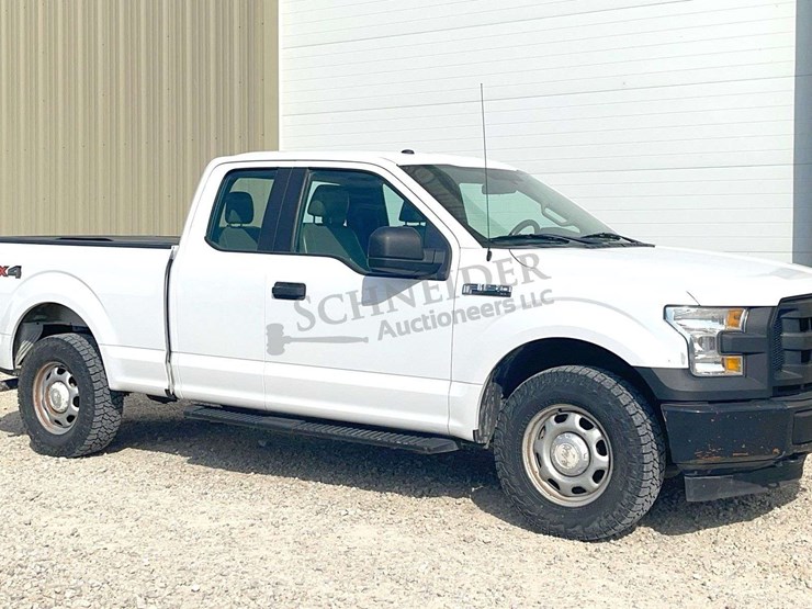 2017-ford-f150-image-1