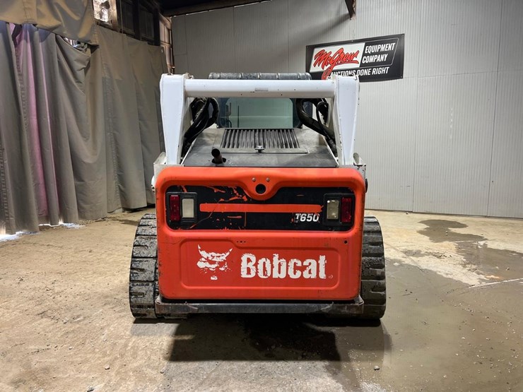 2012-bobcat-t650-image-5