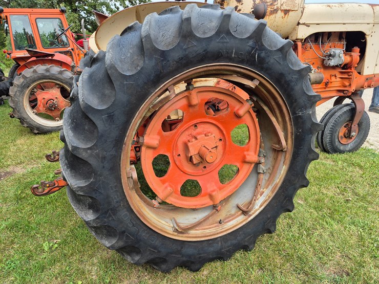 1956-case-400-image-9