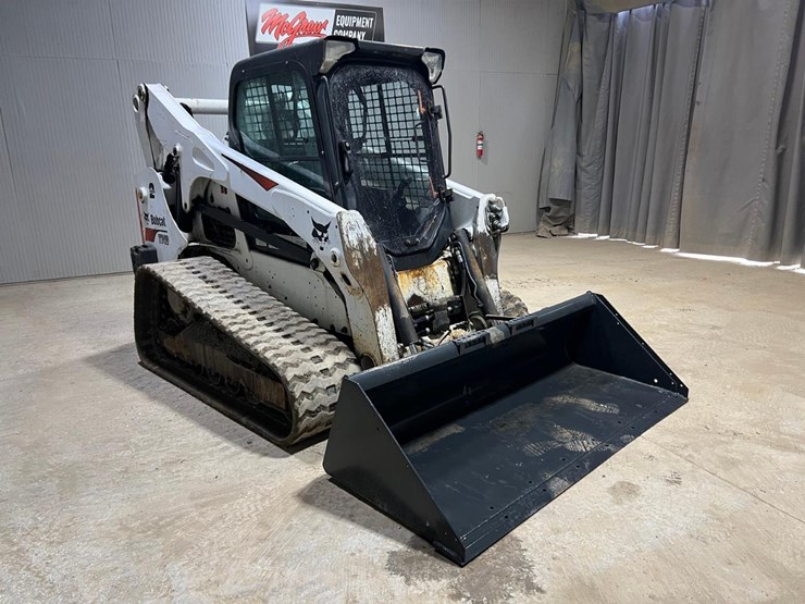 2019-bobcat-t740-image-7