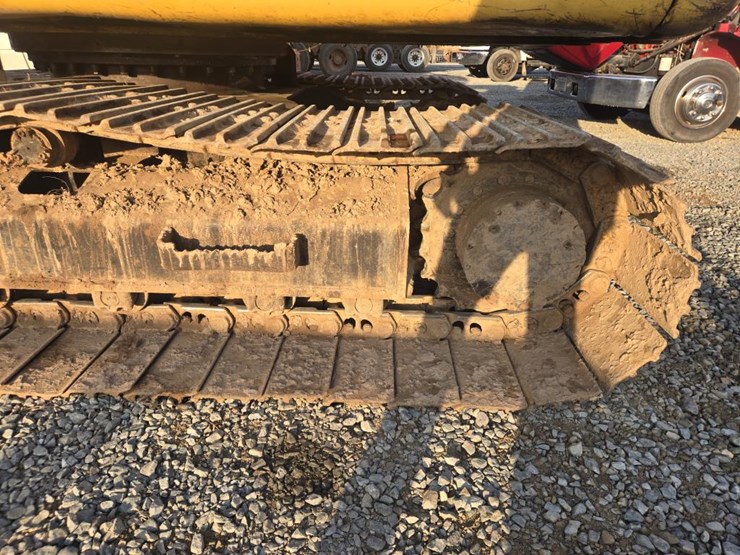 caterpillar-312-image-64