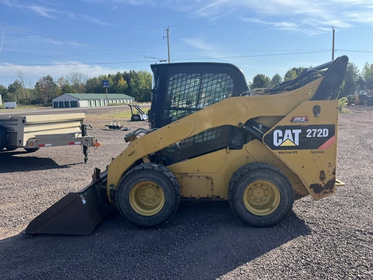 2012-caterpillar-272d-image-2
