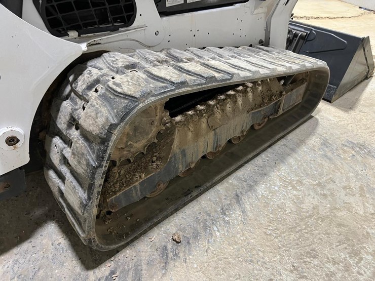 2021-bobcat-t770-image-18