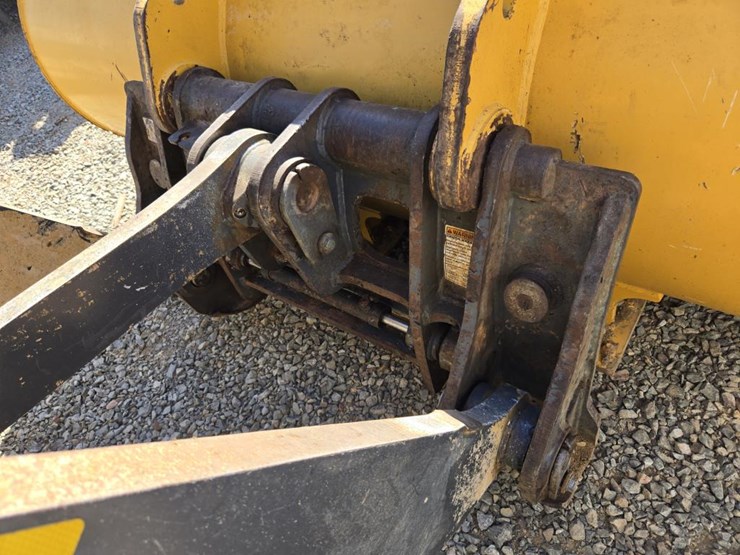 deere-624k-image-13