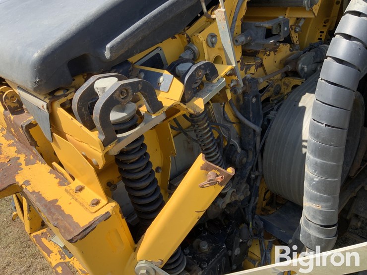2016-new-holland-fr850-image-14