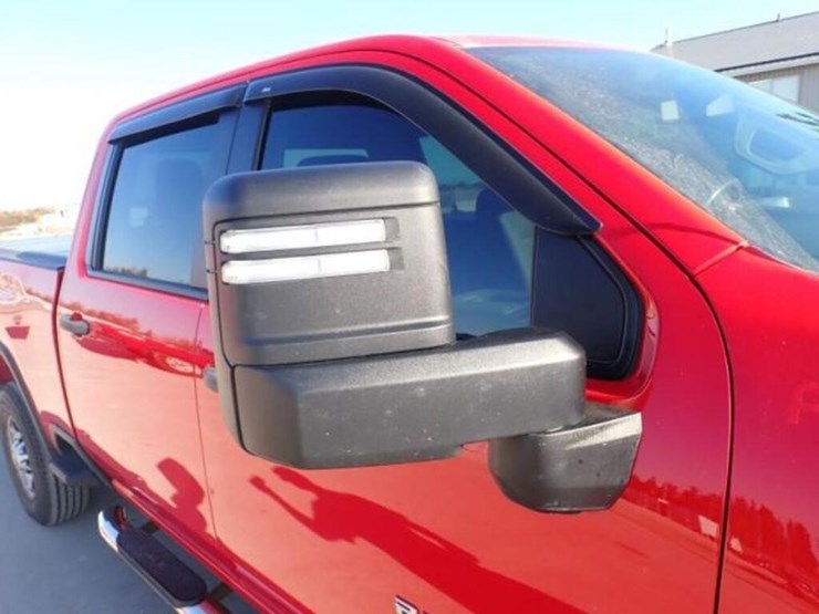 2022-chevrolet-2500hd-image-69